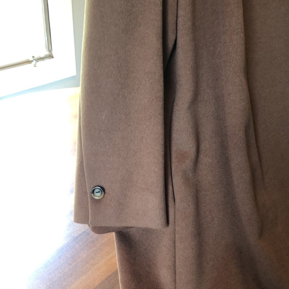 Vintage Louis Feraud coat - Picture 3 of 9